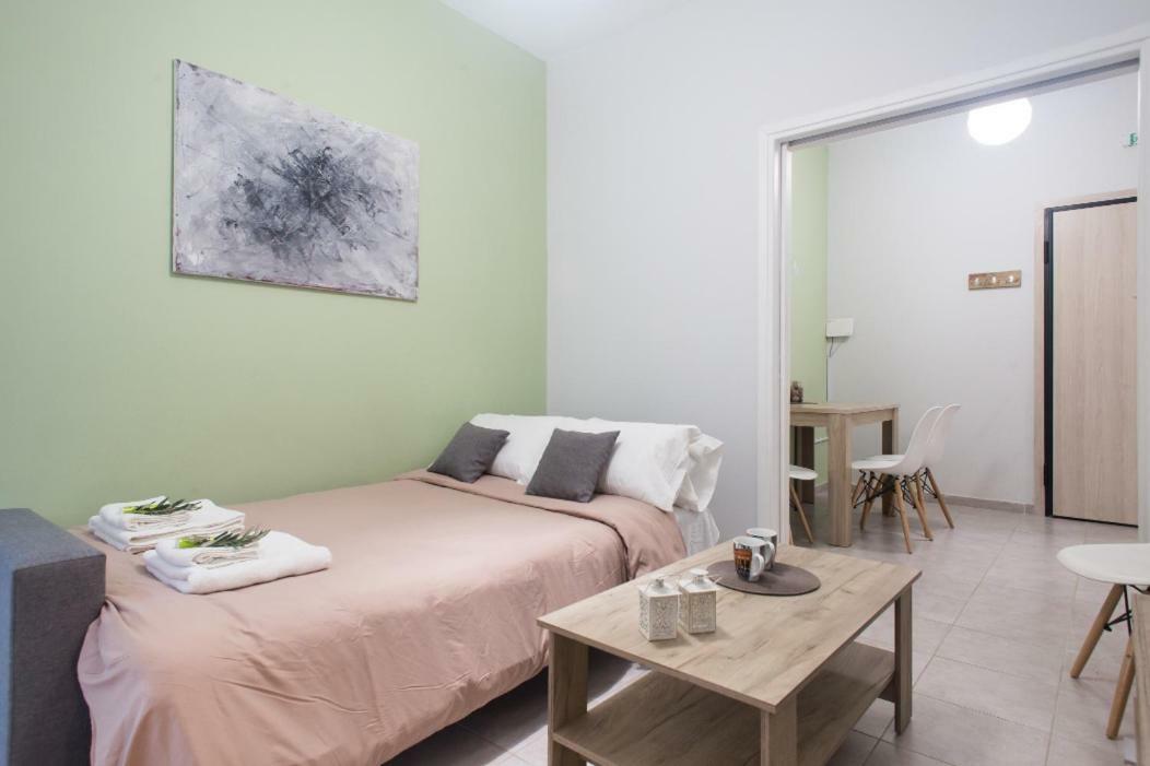 Olive Tree Apartment Of Athens - City Center Exteriör bild